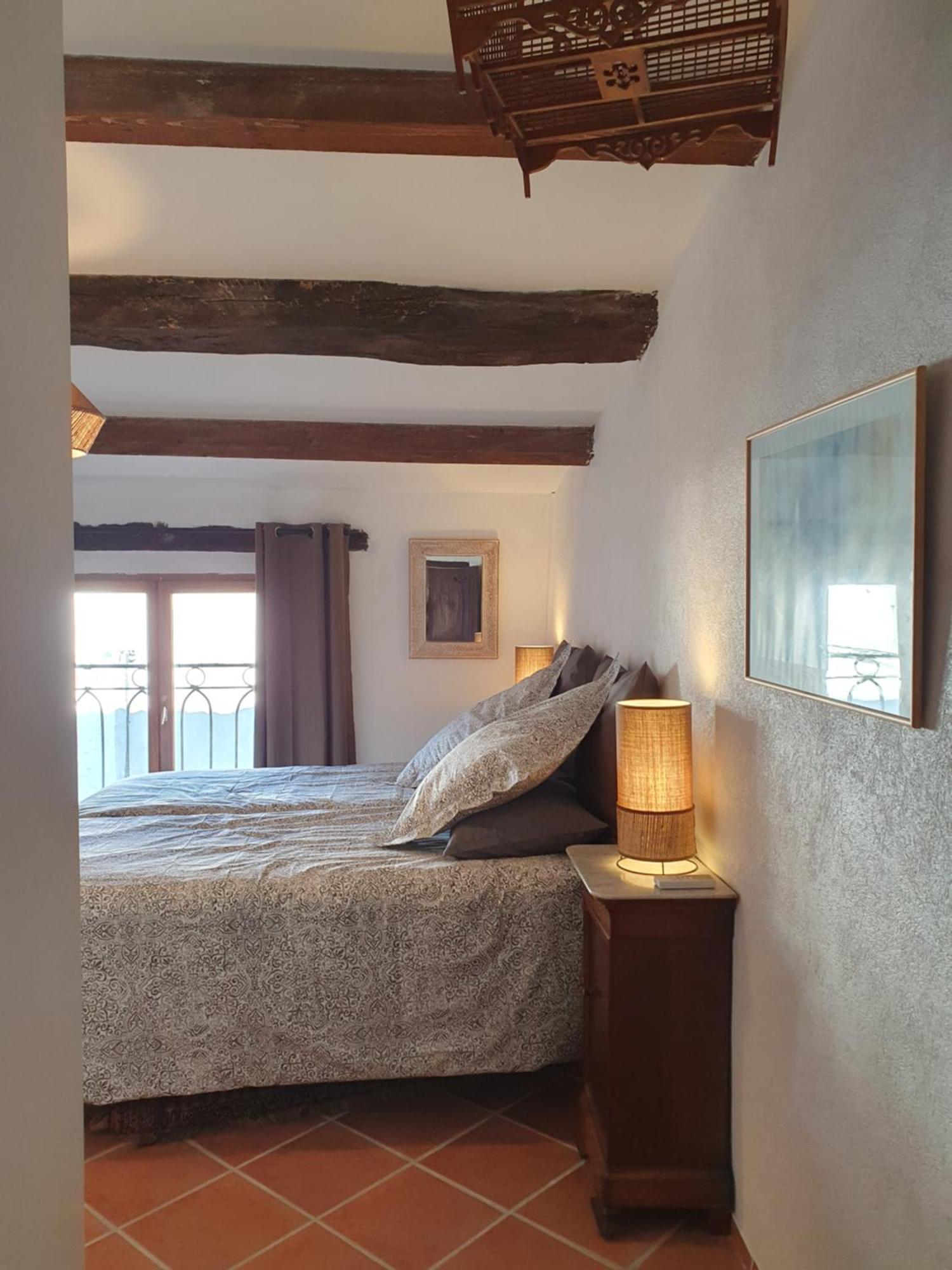 La Maison Provencale La Roquebrussanne Habitación foto
